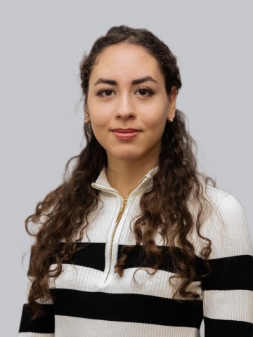 Știrbu Beatrice Image